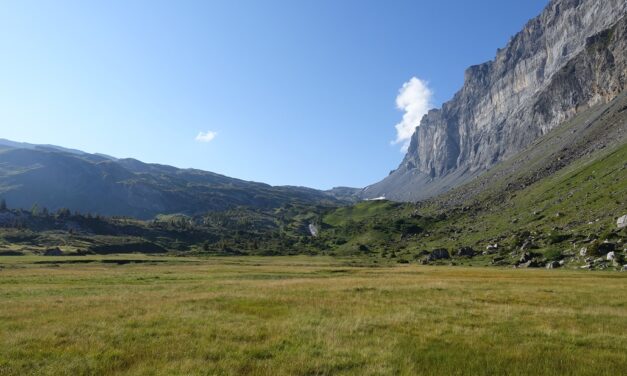 Trek de 4 jours dans le Haut-Giffre (74), à la découverte de la Réserve Naturelle de Sixt-Cirque du Fer à Cheval,
